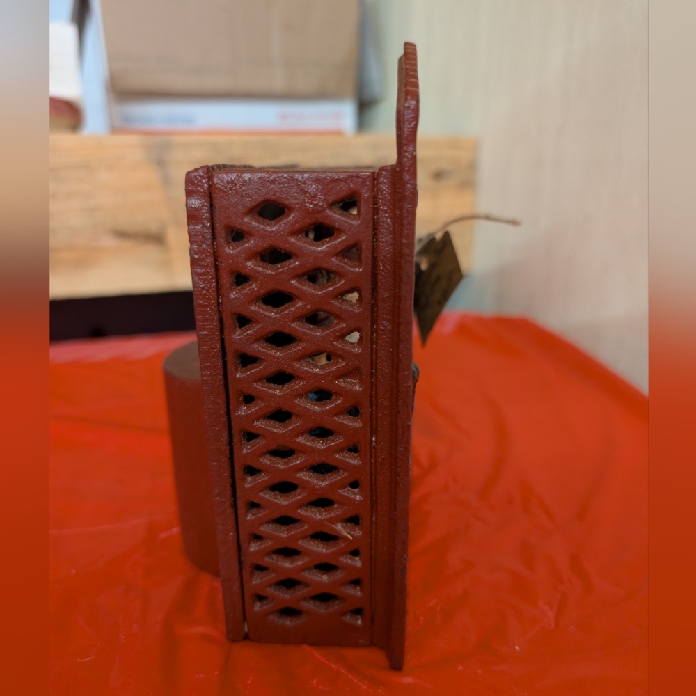 Punch and Judy Cast Iron Mechanical Bank - Picture 2 of 4